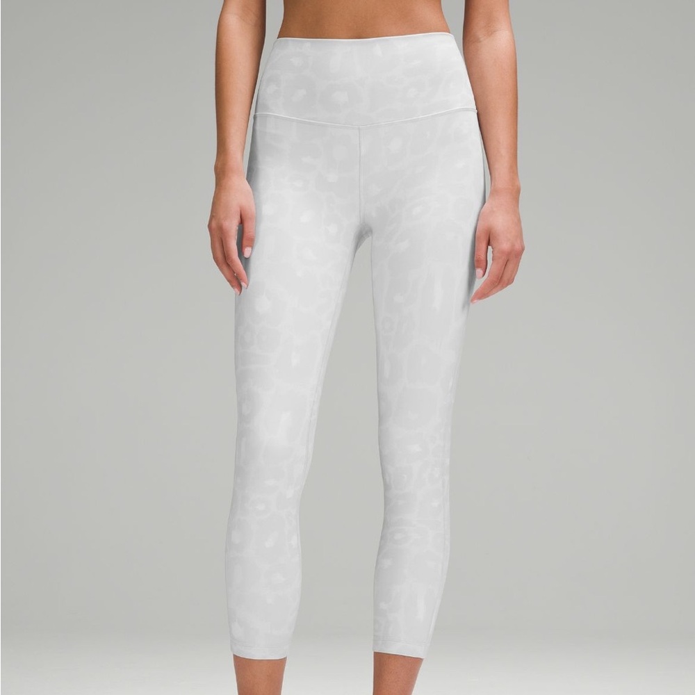 Throwback Print lululemon Align™ High-Rise Pant 25” Spray Leopard Grey Multi